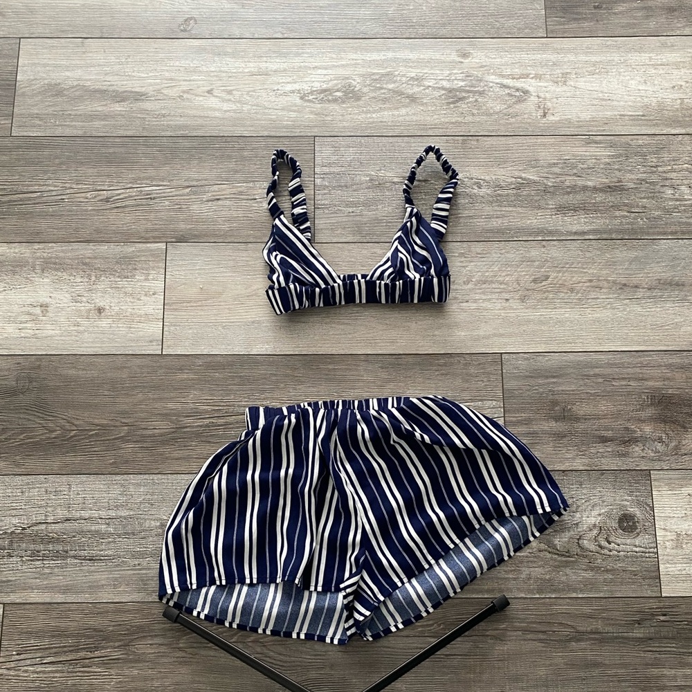 Short Set